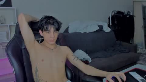 Snapshot of davisross chatting on 1, 12, 2024 davis online show from 1, 12, 2024