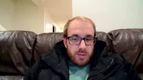 Snapshot of davshorny chatting on 8, 4, 2026 davshorny online show from 8, 4, 2026