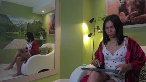 Snapshot of dayan_torres chatting on 1, 4, 2026 dayan_torres online show from 1, 4, 2026