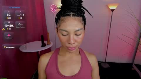 I am Dayanna  tecca online show from 11, 3, 2025