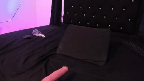 dayanroux online show from 29, 10, 2025