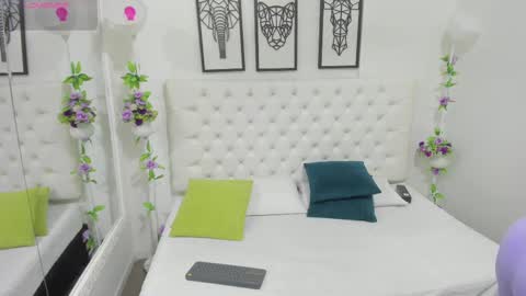 dayhan_santos online show from 6, 10, 2025