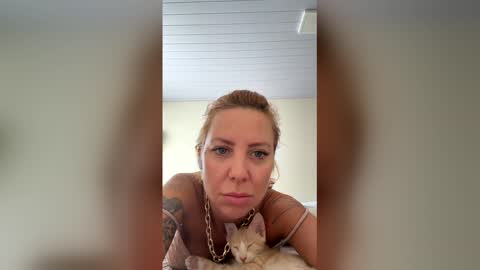 dayoff592388 online show from 16, 4, 2026