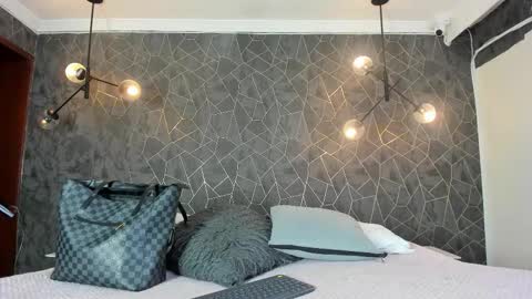 DAYRA ANGELS online show from 20, 12, 2025