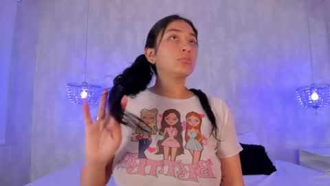 Snapshot of dayra_angels chatting on 25, 6, 2026 DAYRA ANGELS online show from 25, 6, 2026