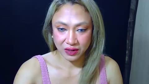 Snapshot of dazzlinglady44 chatting on 13, 4, 2026 stephaniechim online show from 13, 4, 2026