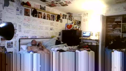 Snapshot of dbeamon92 chatting on 4, 3, 2026 dbeamon92 online show from 4, 3, 2026