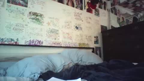 Snapshot of dbeamon92 chatting on 8, 4, 2026 dbeamon92 online show from 8, 4, 2026