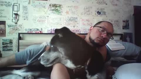 Snapshot of dbeamon92 chatting on 10, 4, 2026 dbeamon92 online show from 10, 4, 2026