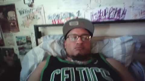 Snapshot of dbeamon92 chatting on 15, 4, 2026 dbeamon92 online show from 15, 4, 2026