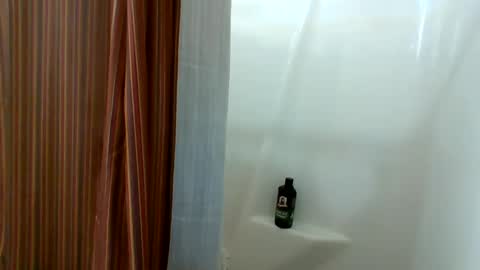 Snapshot of ddady22 chatting on 12, 1, 2025 ddady22 online show from 12, 1, 2025