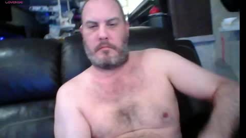 want girl to play with me online show from 11, 4, 2026