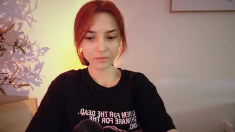 Snapshot of dead_girll chatting on 9, 5, 2026 freak online show from 9, 5, 2026