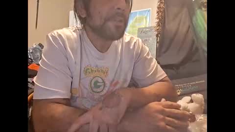 Snapshot of deadbirdink8o8 chatting on 29, 4, 2026 deadbirdink8o8 online show from 29, 4, 2026
