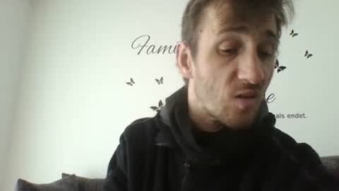 robert online show from 13, 4, 2026