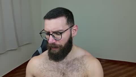 Snapshot of deanlek chatting on 15, 10, 2025 Dean online show from 15, 10, 2025