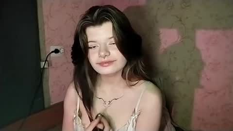 Snapshot of deannemillener chatting on 14, 5, 2026 Camille online show from 14, 5, 2026