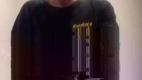 Snapshot of deanofflove221000 chatting on 26, 9, 2025 deanofflove221000 online show from 26, 9, 2025