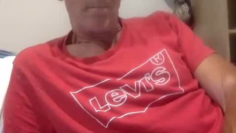 Snapshot of deanofflove221000 chatting on 11, 11, 2025 deanofflove221000 online show from 11, 11, 2025