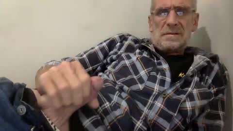 deanofflove221000 online show from 3, 4, 2026