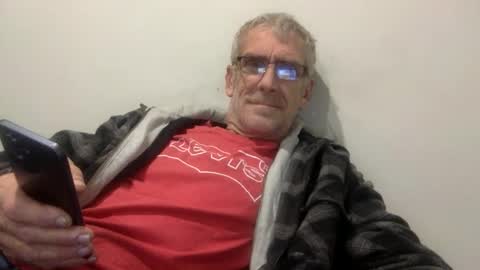 deanofflove221000 online show from 27, 4, 2026