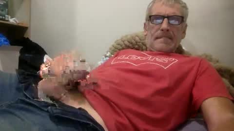 deanofflove221000 online show from 30, 4, 2026