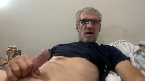 deanofflove221000 online show from 12, 5, 2026