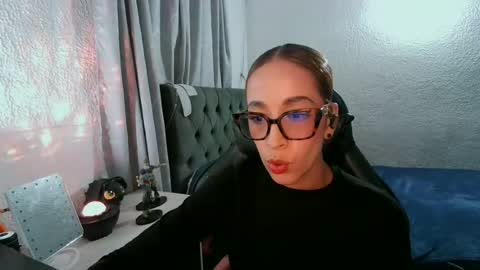 Snapshot of dear_juliet chatting on 11, 7, 2026 Juliet online show from 11, 7, 2026
