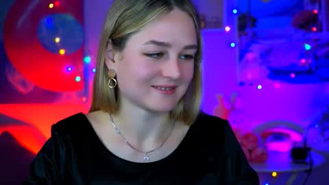 Snapshot of deboralarson chatting on 17, 10, 2025 Debora online show from 17, 10, 2025