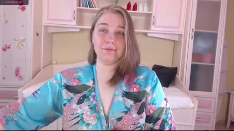 debramust online show from 25, 1, 2025