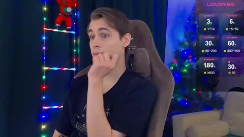 Snapshot of debugmee chatting on 12, 1, 2026 Samuel online show from 12, 1, 2026