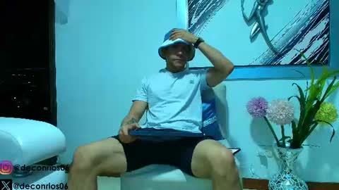 Snapshot of deconrios chatting on 14, 6, 2026 Santiago online show from 14, 6, 2026