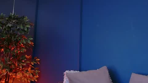 DeeaVIP online show from 10, 4, 2026