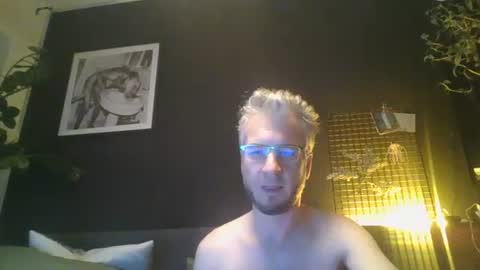 Snapshot of deebo1987 chatting on 29, 12, 2024 Deen online show from 29, 12, 2024