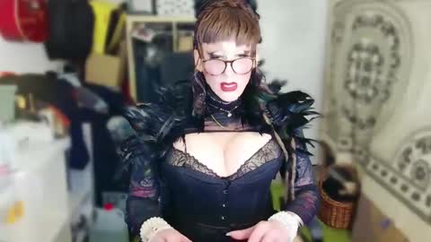 Snapshot of deeliah chatting on 5, 1, 2025 Deeliah online show from 5, 1, 2025