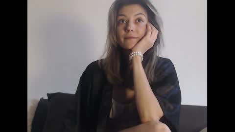 Deelightfull online show from 20, 1, 2025