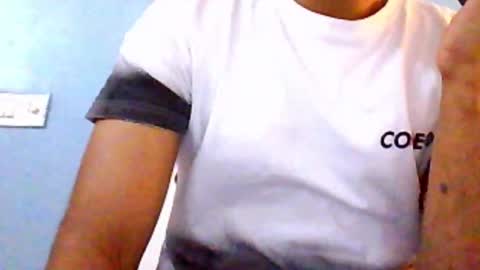 Snapshot of deepak4ualways chatting on 9, 3, 2026 sandy4umylove2014 online show from 9, 3, 2026