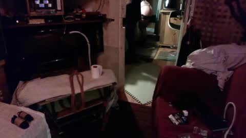 nik and cherry online show from 18, 1, 2025