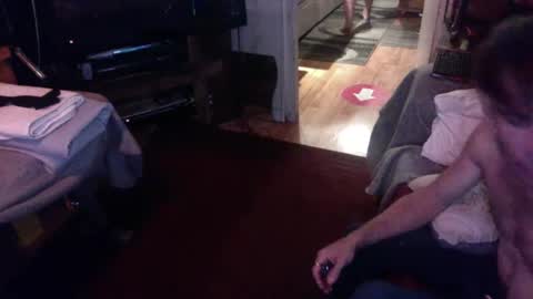 nik and cherry online show from 10, 9, 2025