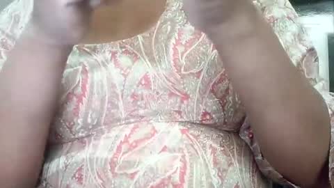 Snapshot of deepika_92 chatting on 7, 3, 2025 deepika_92 online show from 7, 3, 2025