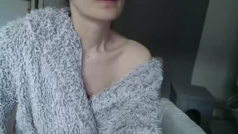 KamiDevi online show from 27, 10, 2025