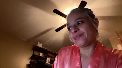 Snapshot of degeneratesaint chatting on 23, 2, 2025 Tori online show from 23, 2, 2025