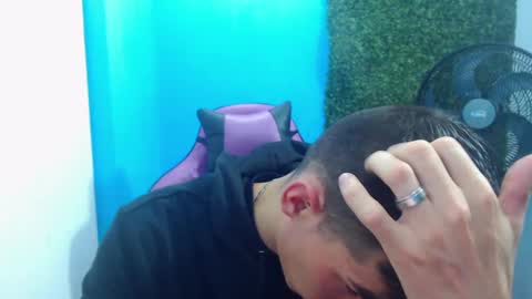 Snapshot of deiby_baby chatting on 2, 1, 2025 DEIBY online show from 2, 1, 2025