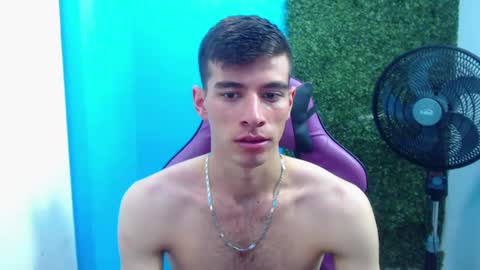 Snapshot of deiby_baby chatting on 4, 1, 2025 DEIBY online show from 4, 1, 2025