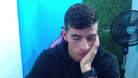 Snapshot of deiby_baby chatting on 8, 1, 2025 DEIBY online show from 8, 1, 2025