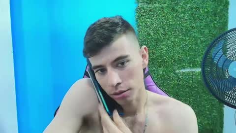 Snapshot of deiby_baby chatting on 14, 1, 2025 DEIBY online show from 14, 1, 2025