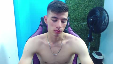 Snapshot of deiby_baby chatting on 15, 1, 2025 DEIBY online show from 15, 1, 2025