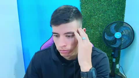 Snapshot of deiby_baby chatting on 12, 2, 2025 DEIBY online show from 12, 2, 2025