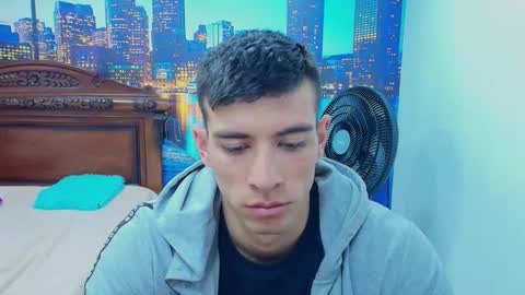 Snapshot of deiby_baby chatting on 12, 10, 2025 DEIBY online show from 12, 10, 2025