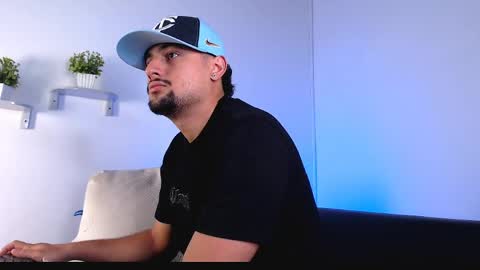  DEIVY  online show from 12, 4, 2026